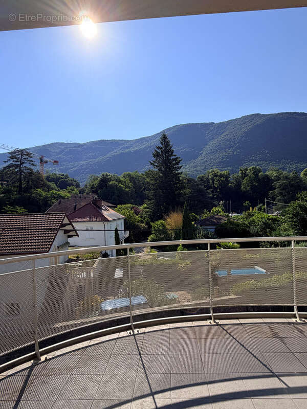 Appartement à VIZILLE