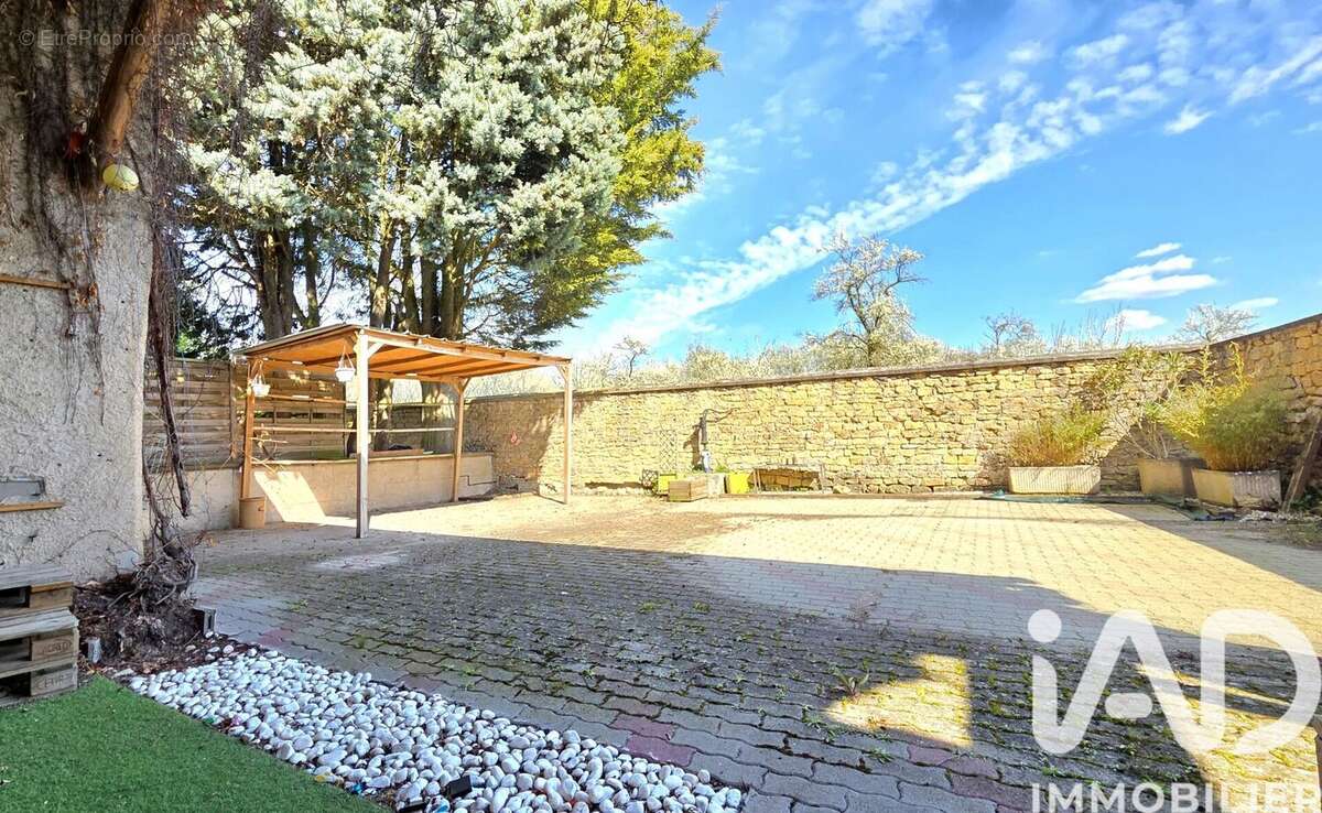 Photo 3 - Maison à CHAILLY-LES-ENNERY