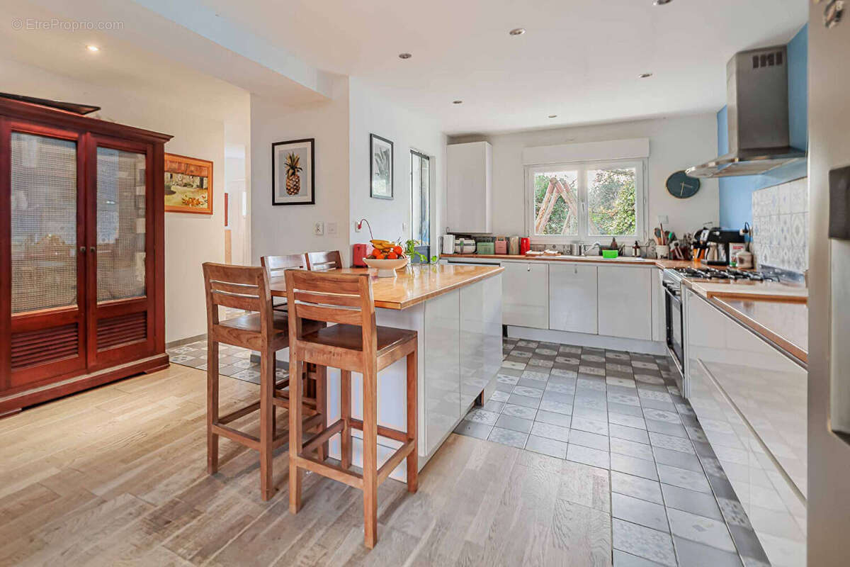 Maison à VILLENEUVE-TOLOSANE