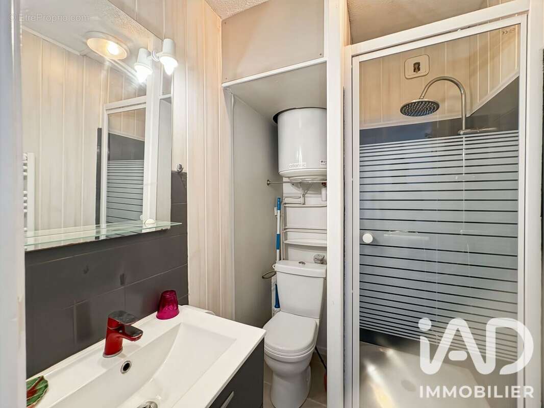 Appartement 23 m² à Port-Louis  - photo 5