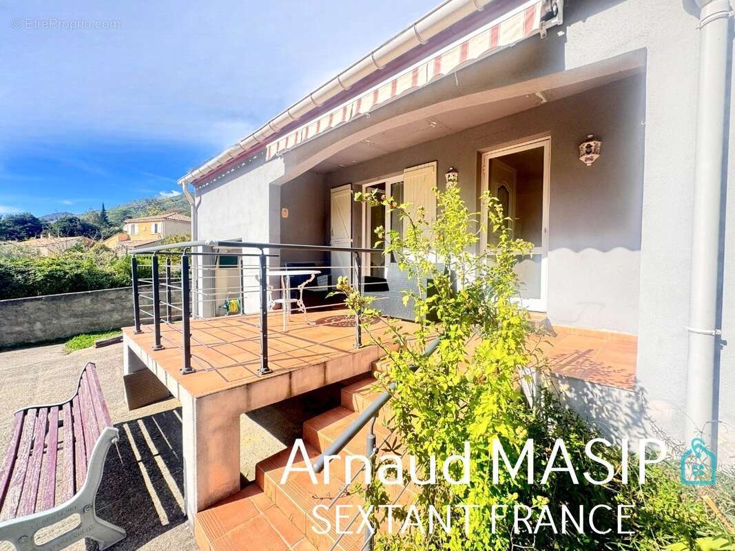 Villa plain pied 4f, 3 chambres avec terrasses, jardin et garage, emplacement calme - photo 2
