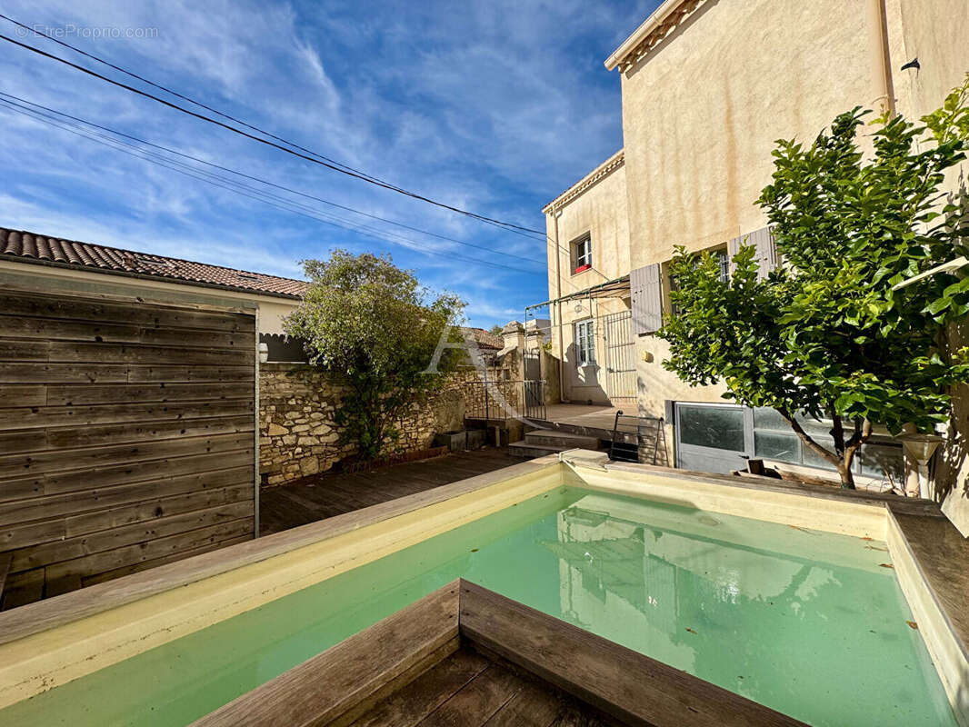 Maison à NIMES