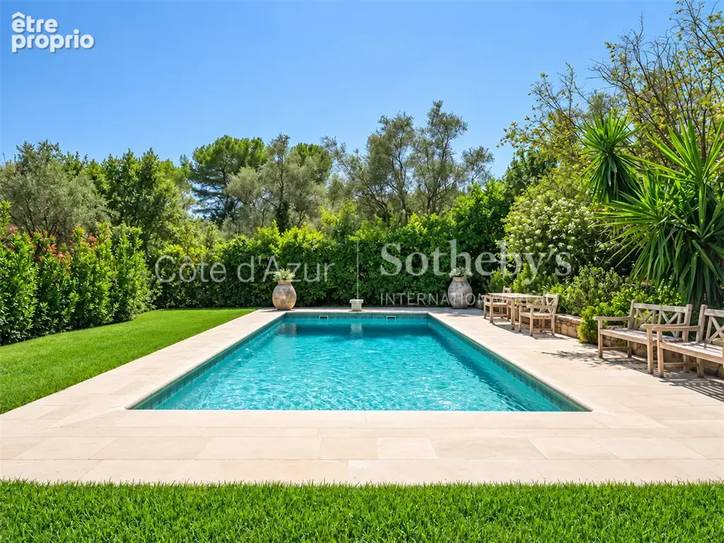 Mouans Sartoux Castelleras, propriété provençale avec piscine et vaste terrain arboré - photo 3