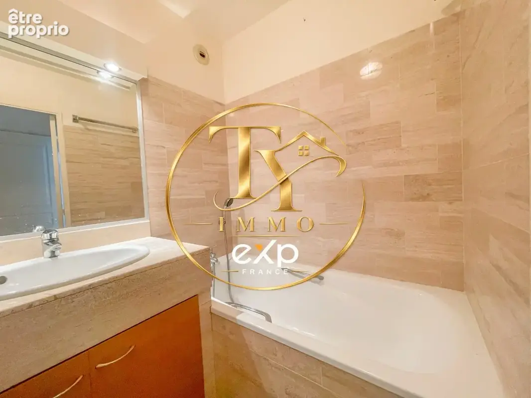 Appartement 105 m² à Marseille-8e  - photo 9