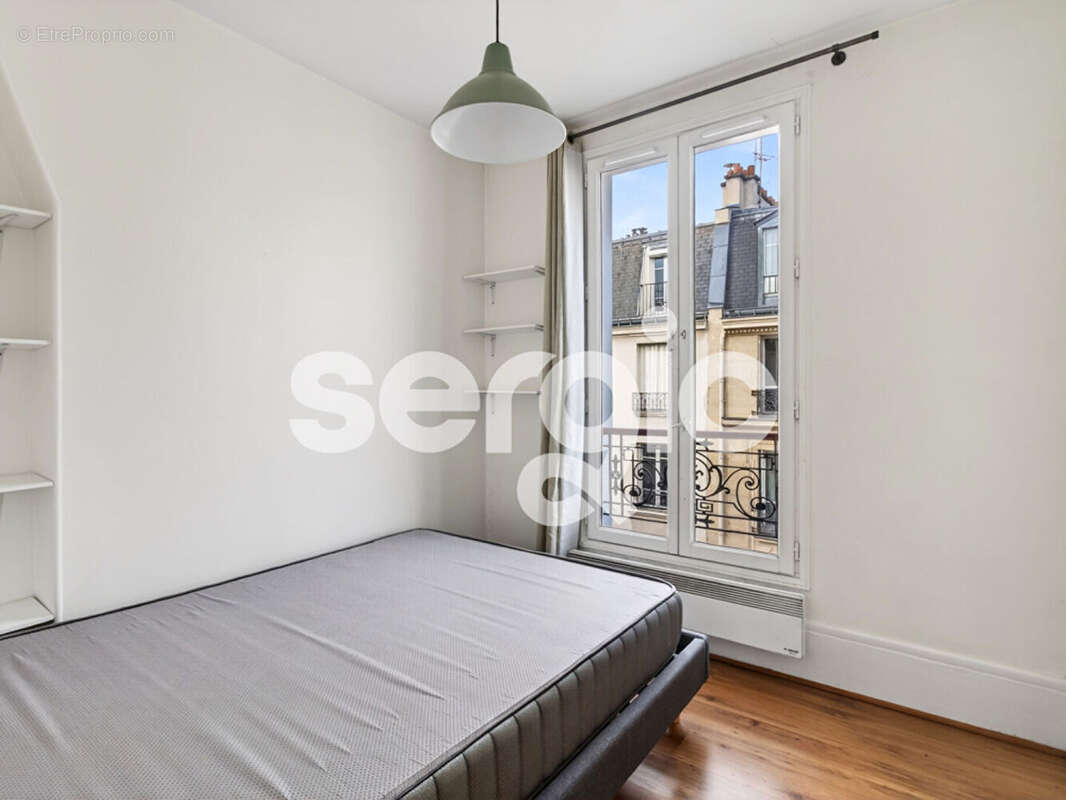 Appartement à PARIS-14E