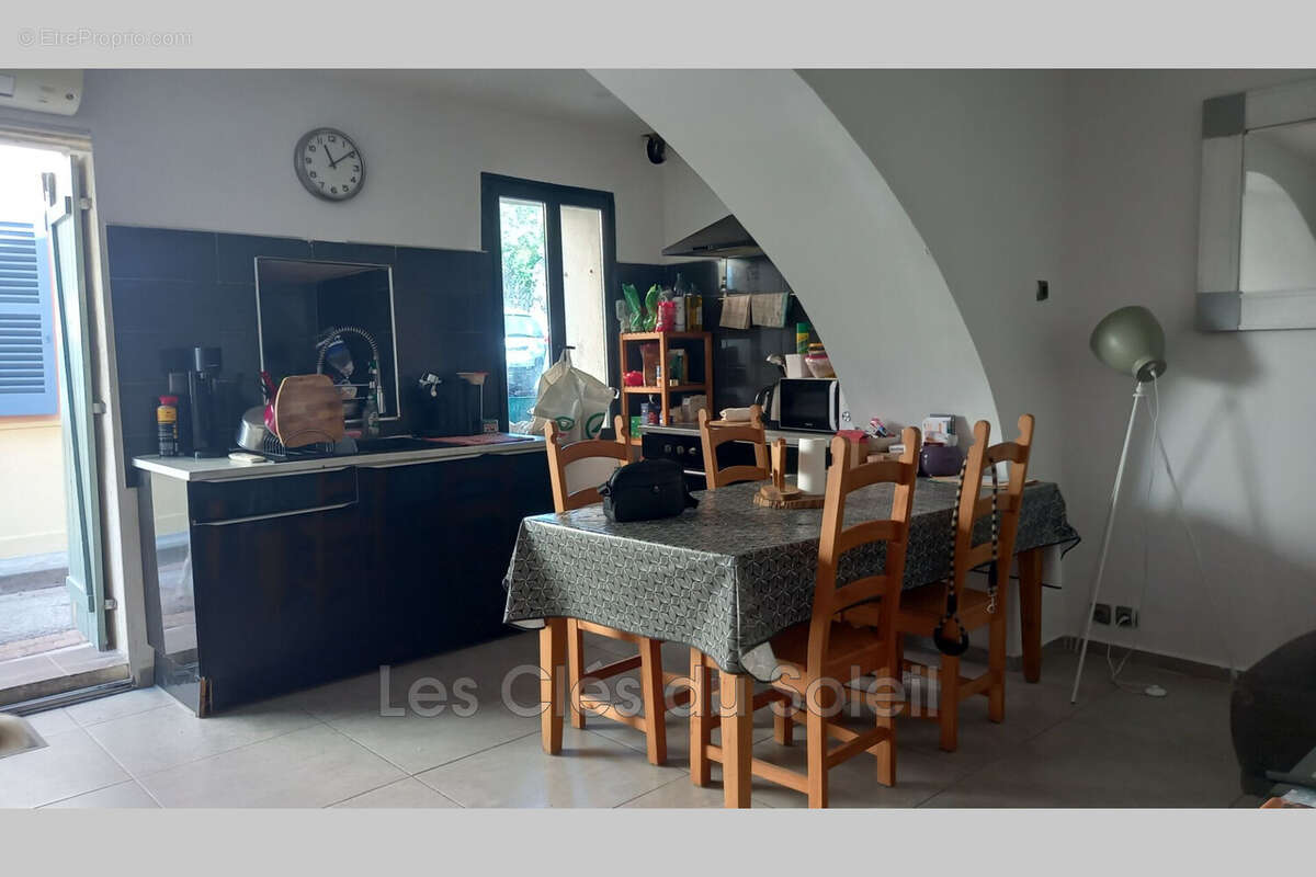 Appartement à LA VALETTE-DU-VAR