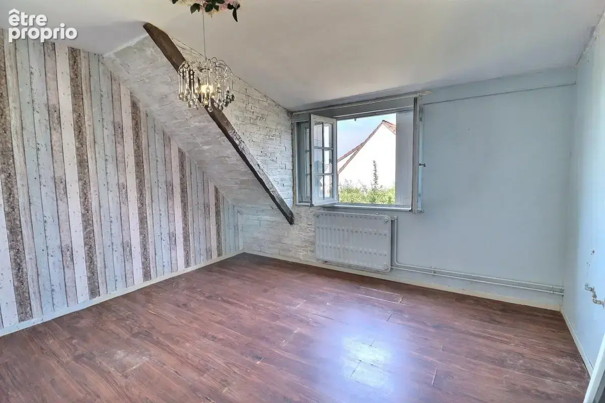 Maison 4 chambres à ST CLAIR DE LA TOUR (38110) - photo 8