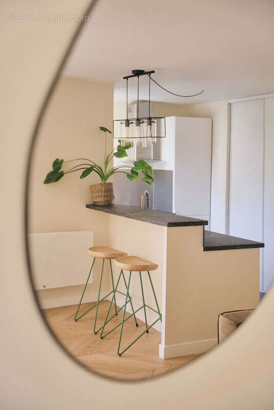 Appartement à PARIS-19E