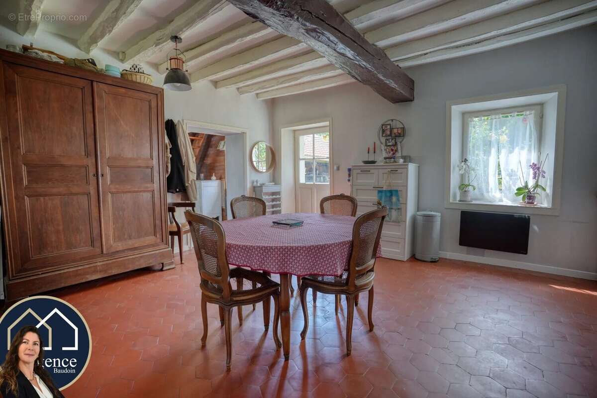 Maison à LA BOISSIERE-ECOLE
