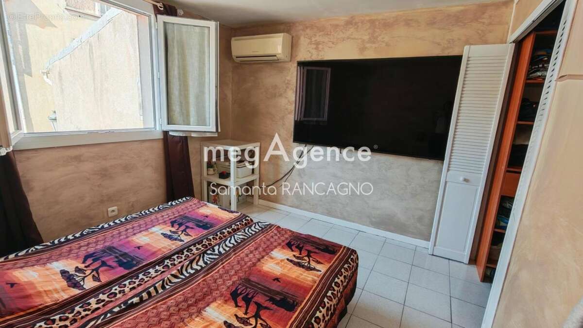 T3 duplex atypique 85 m² – Centre-ville Fréjus - sans charges de copropriété - photo 7