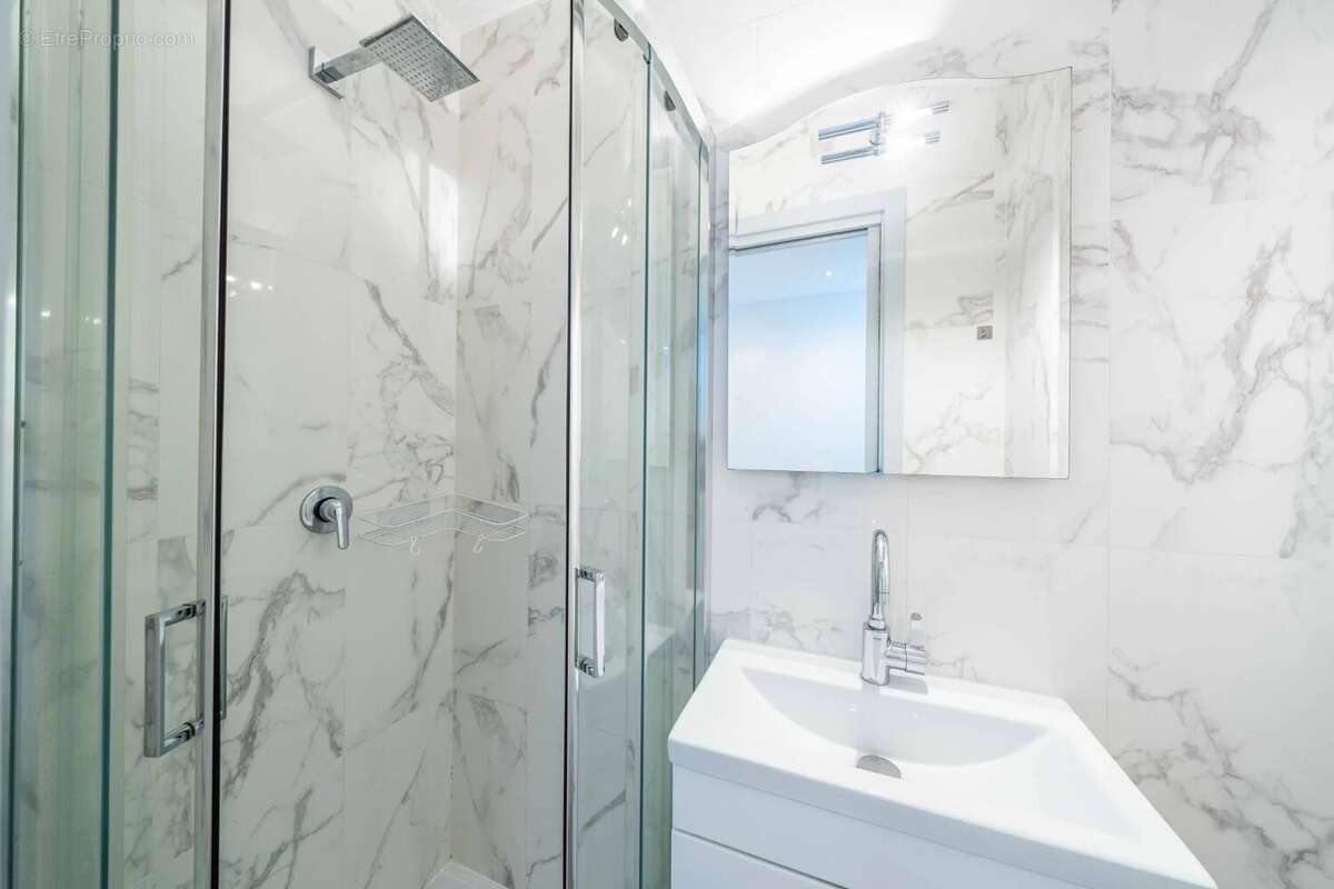 Appartement à BEAULIEU-SUR-MER