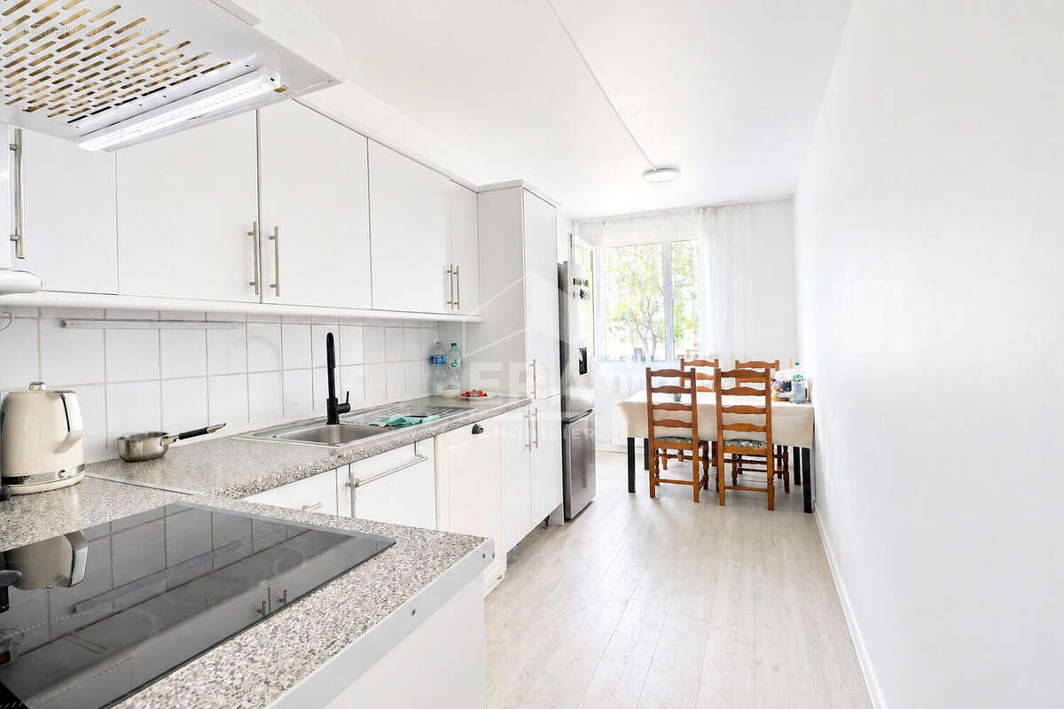 Opportunité appartement trois pièces - photo 3