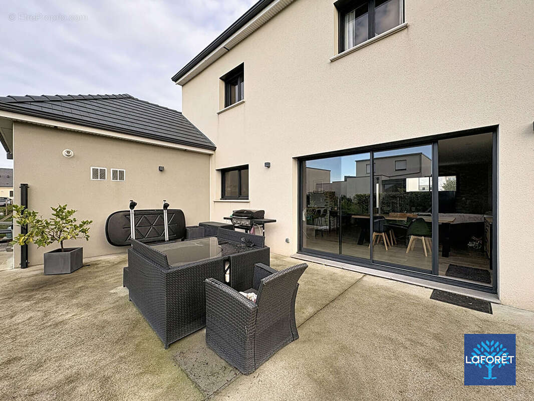 Maison à BLAINVILLE-SUR-ORNE