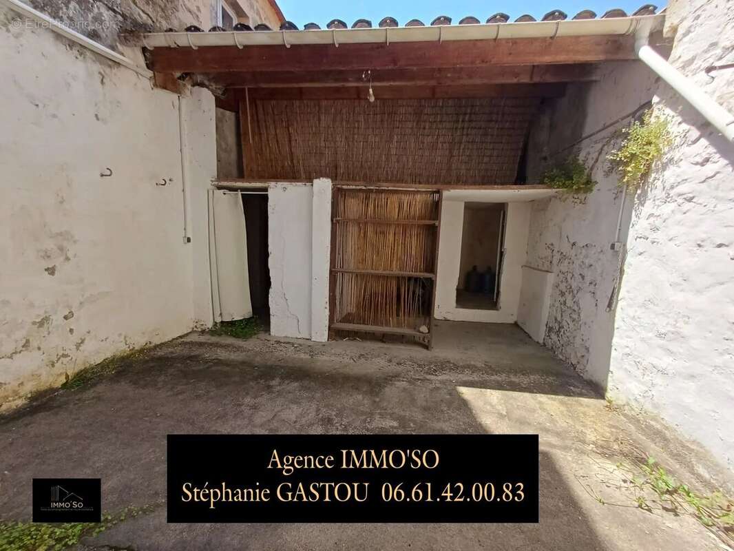 Maison de bourg avec extérieur - photo 8