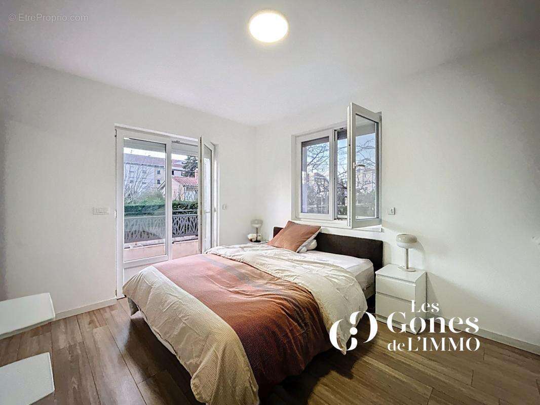 Maison à TASSIN-LA-DEMI-LUNE