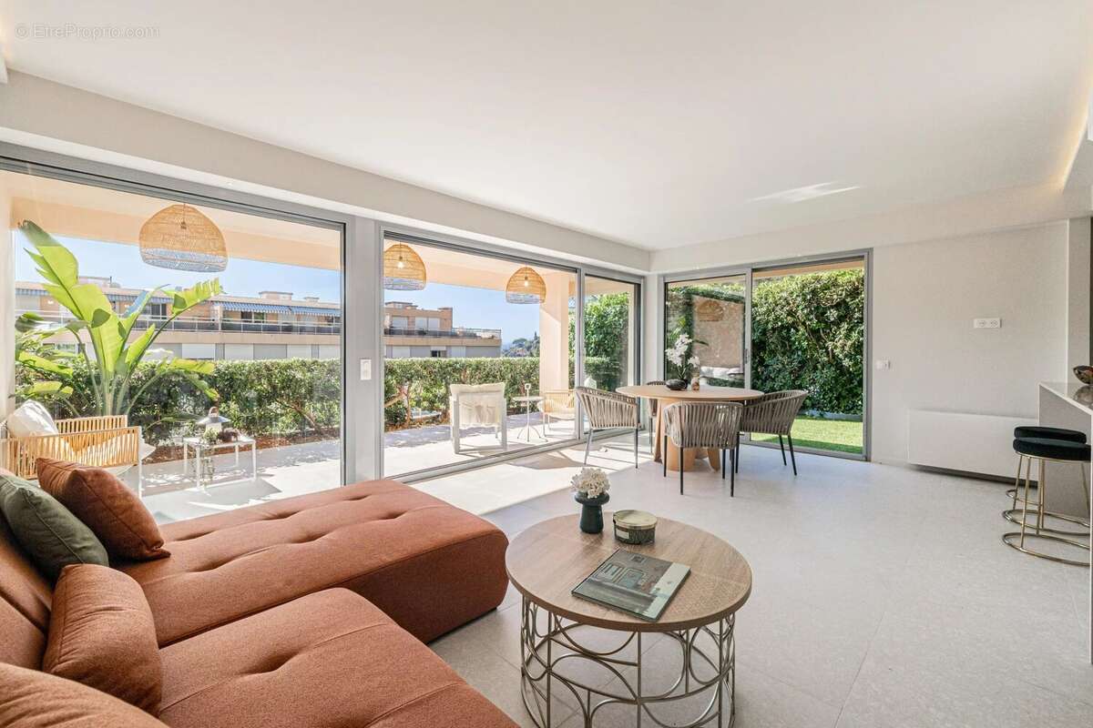 Appartement à VILLEFRANCHE-SUR-MER