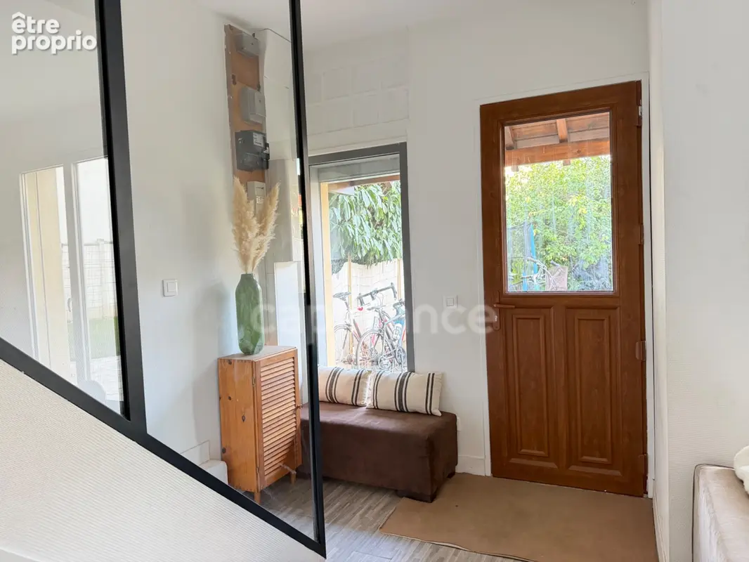 Versailles, A VENDRE MAISON RENOVEE  de 110 m2 au sol- 4 chambres- JARDIN- CALME et proximité des commodités - photo 21