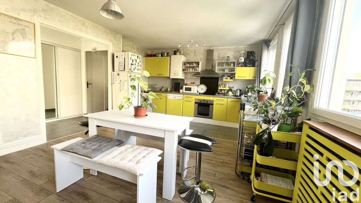 Photo 4 - Appartement à SAINT-ETIENNE