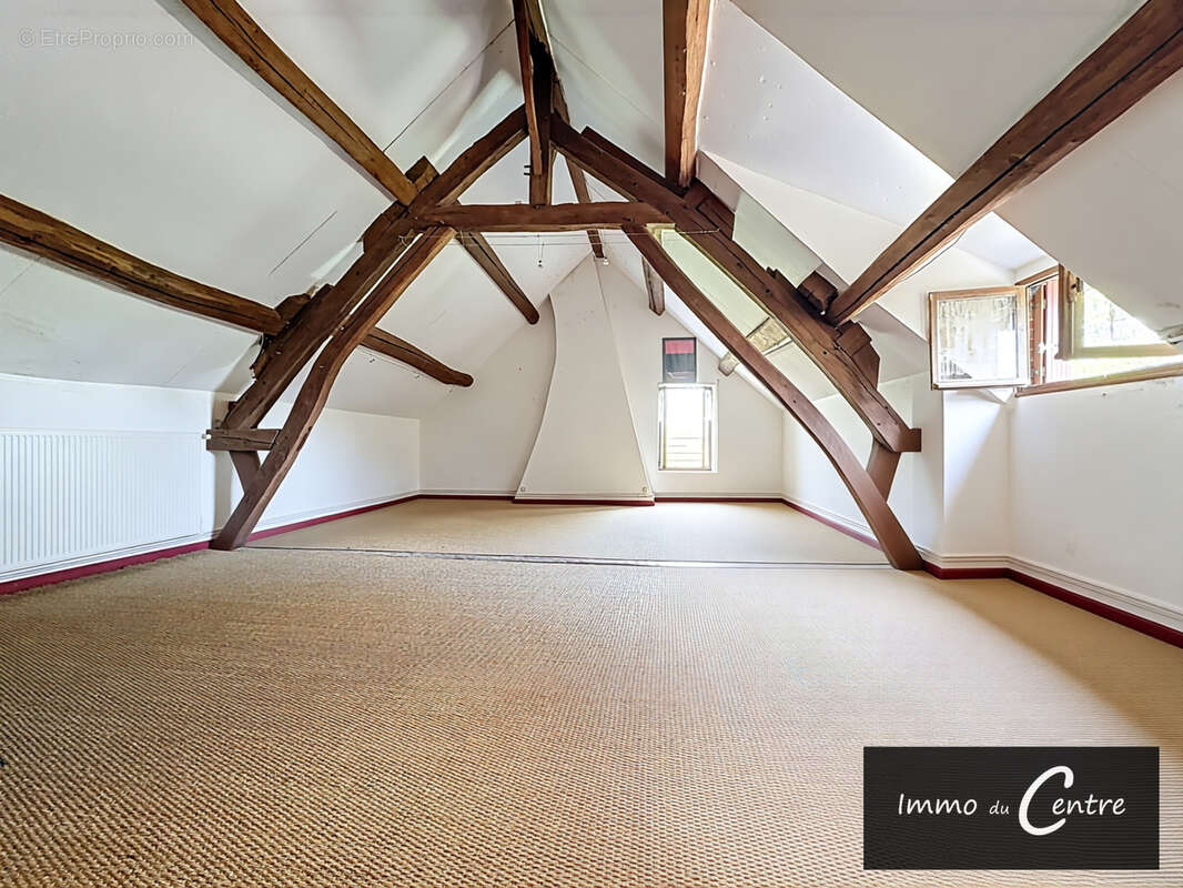 Maison à MONTMIRAIL