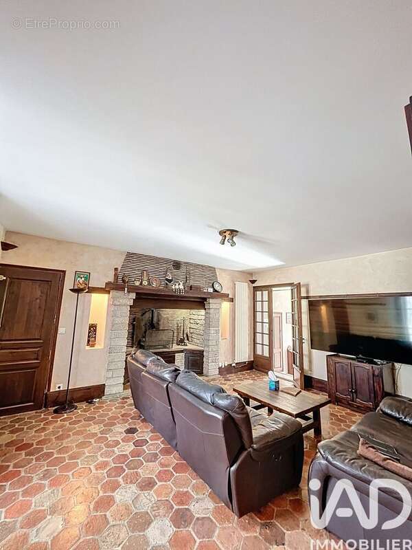 Photo 3 - Maison à CHAILLY-EN-BIERE