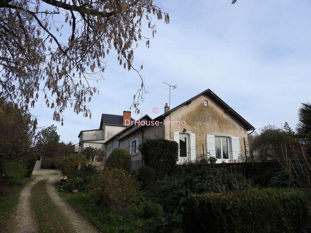 Maison à SAINT-MARTIN-L&#039;ARS