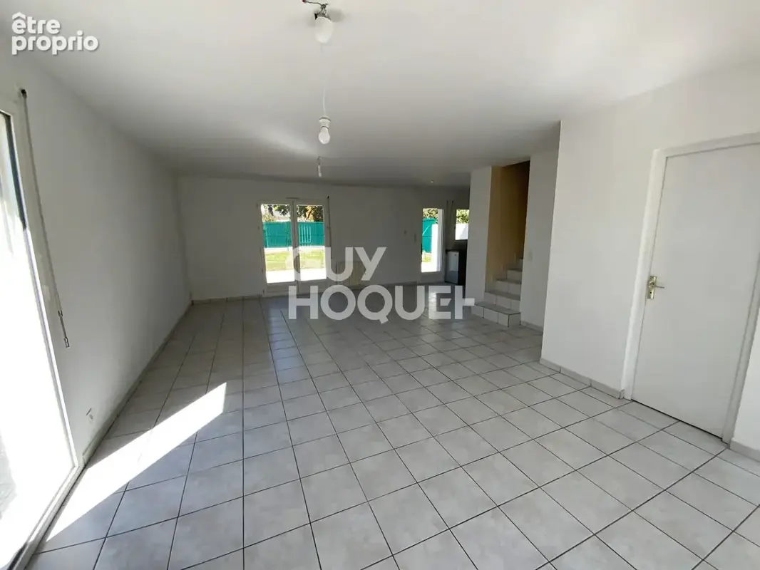 Maison Saint Marc Sur Mer 4 pièce(s) 101 m2 (113m2 au sol ) - photo 3