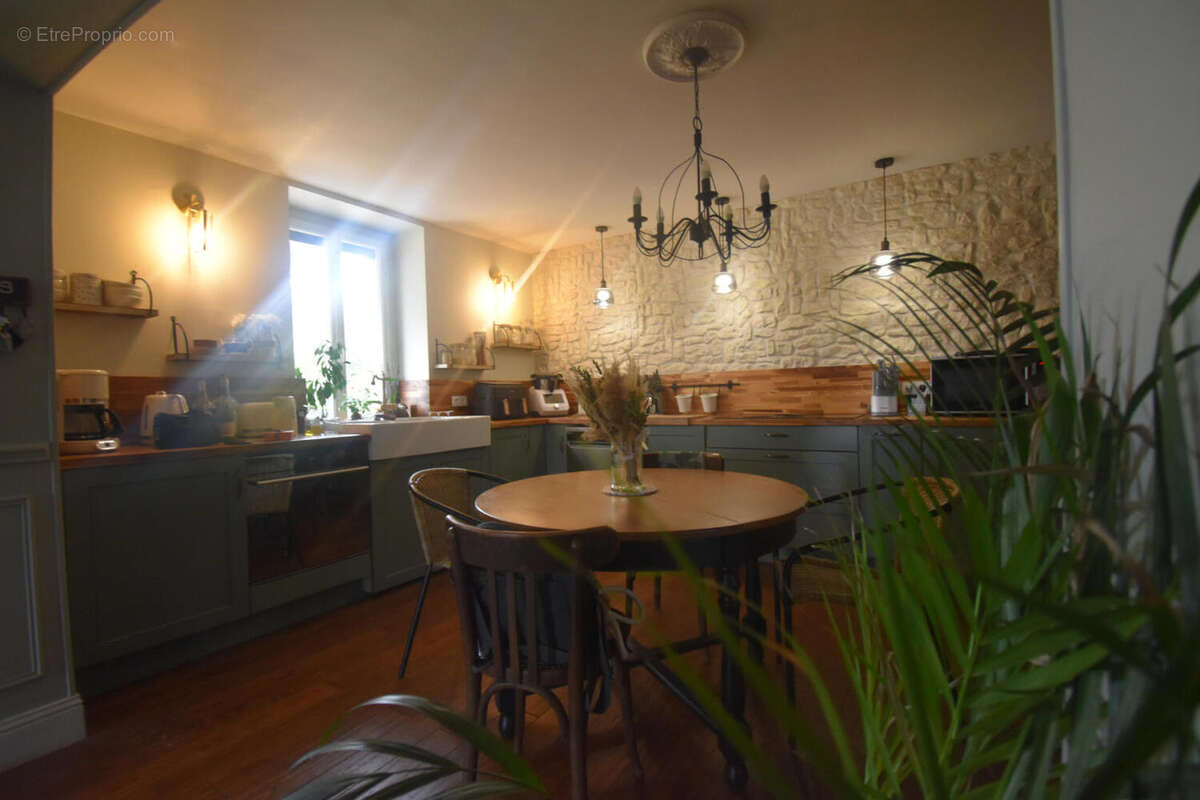 DSC_0034 - Maison à RUELLE-SUR-TOUVRE