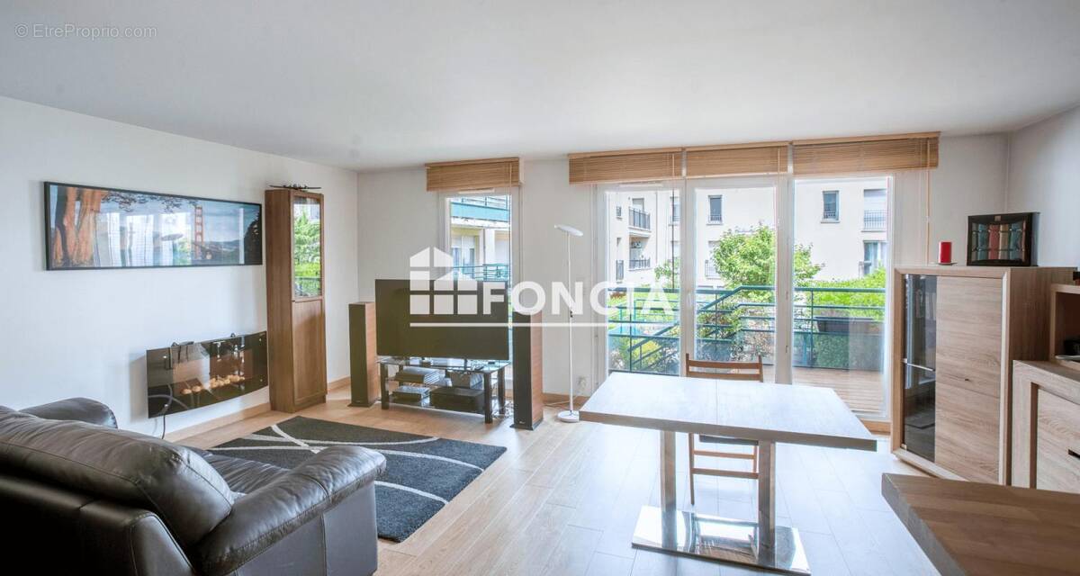 Appartement à TRAPPES