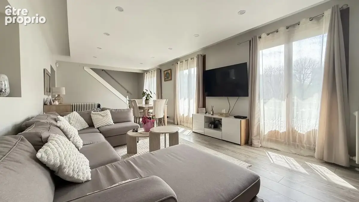Maison 6 pièces de 138m² - photo 3