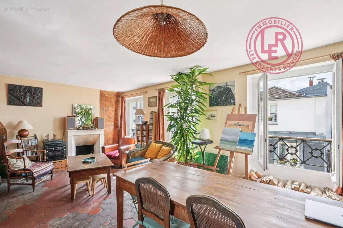 Appartement à PARIS-4E
