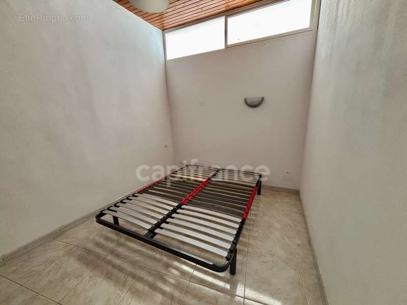 Appartement à vendre 2 pièces LA CIOTAT (13) - photo 6