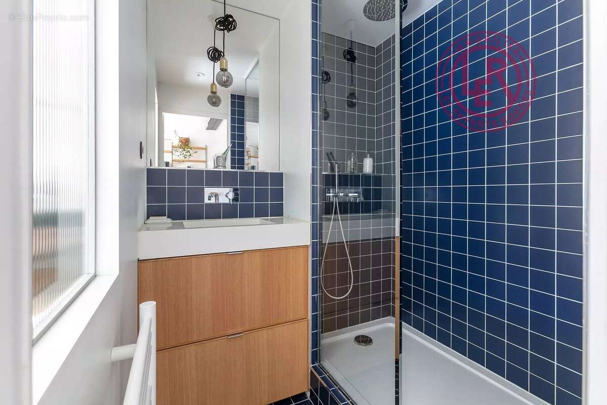 Appartement à PARIS-11E