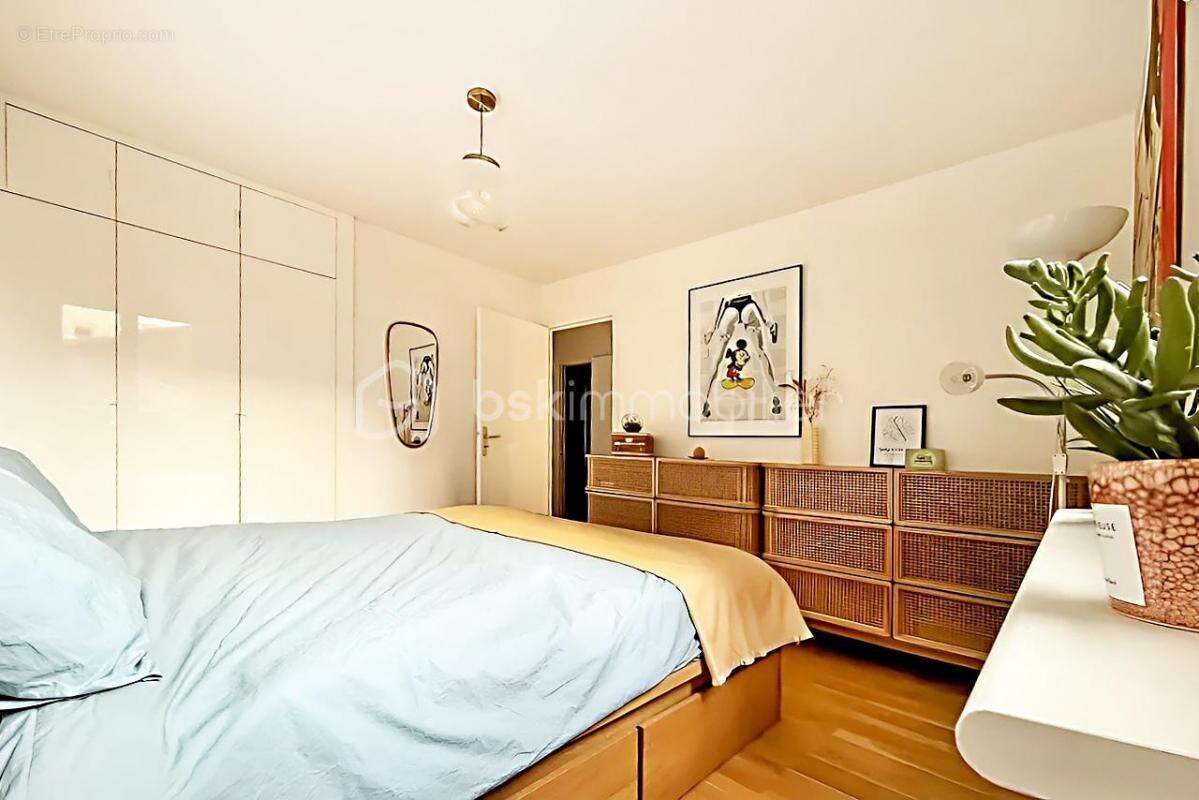 Appartement à PARIS-19E