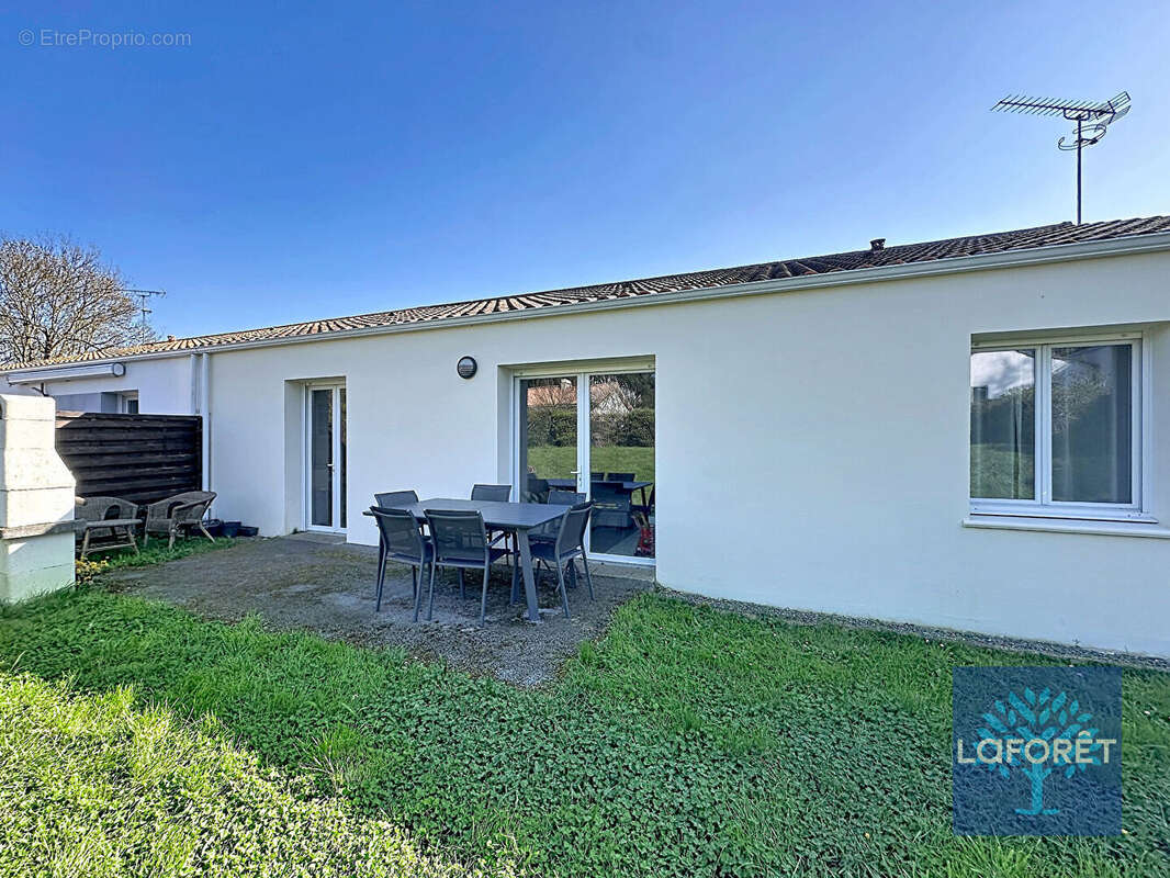 Maison à SAINT-GERVAIS