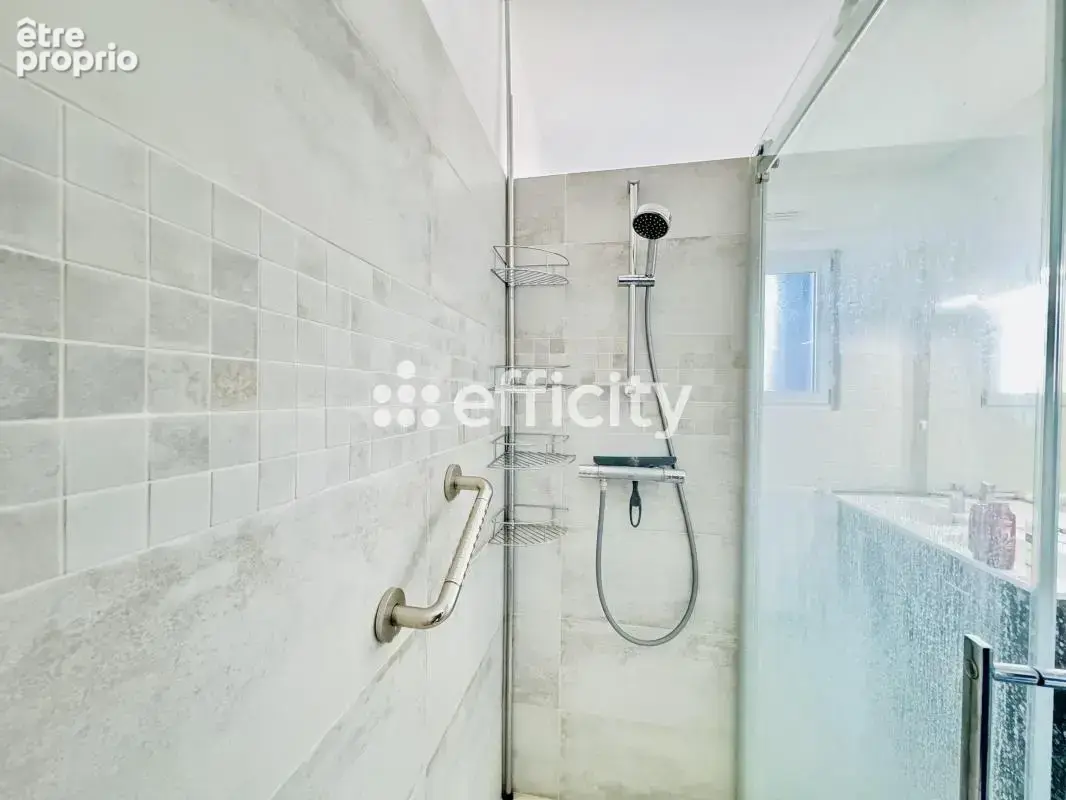 Appartement - photo 10