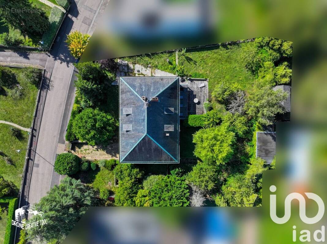 Photo 1 - Maison à JUSSY