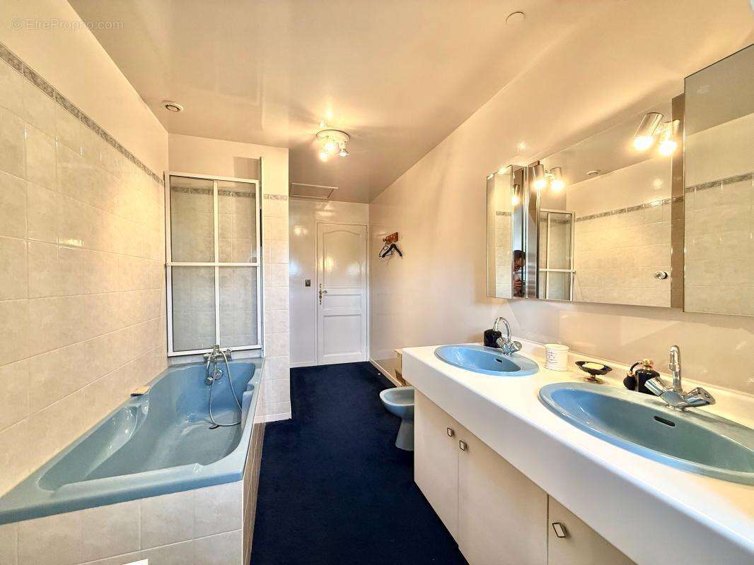 Maison À Vendre - photo 24