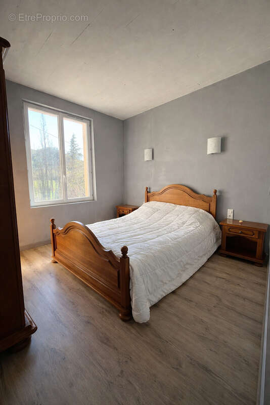 Maison à JONQUIERES