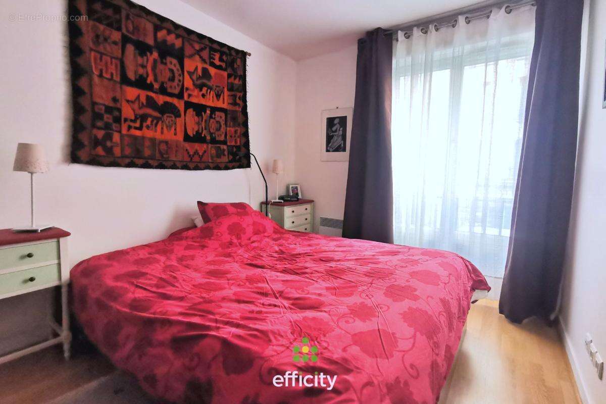 Appartement à LE PERREUX-SUR-MARNE