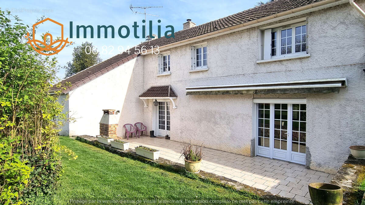 Maison à LONGUEVILLE