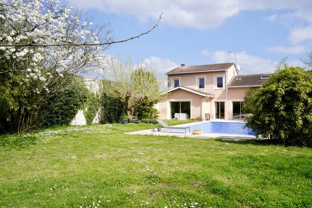 Maison à LE BOUSCAT