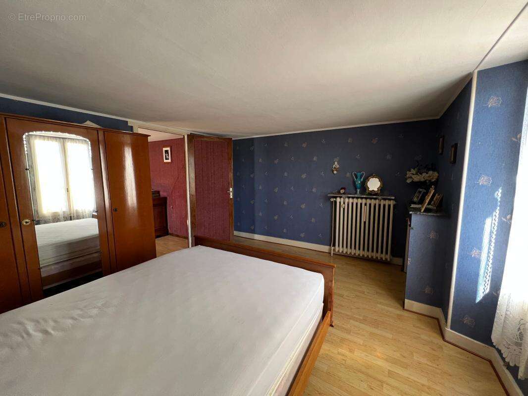 Maison à FERRIERES-EN-BRIE