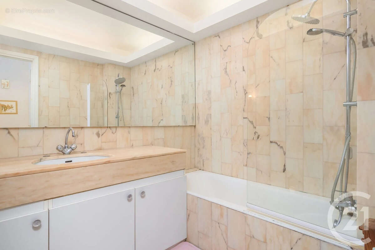 Appartement à GRASSE