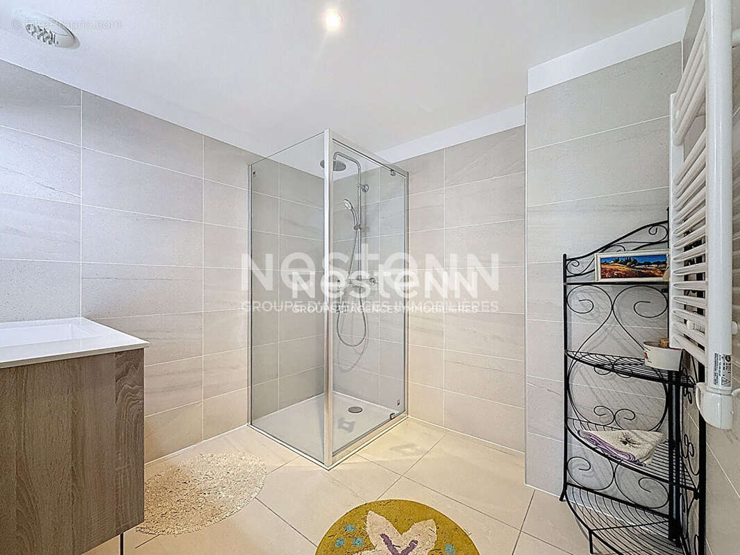 Appartement à VALLAURIS