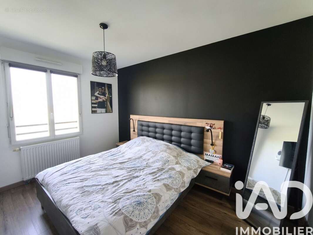 Maison 110 m² à Peroy-Les-Gombries  - photo 6