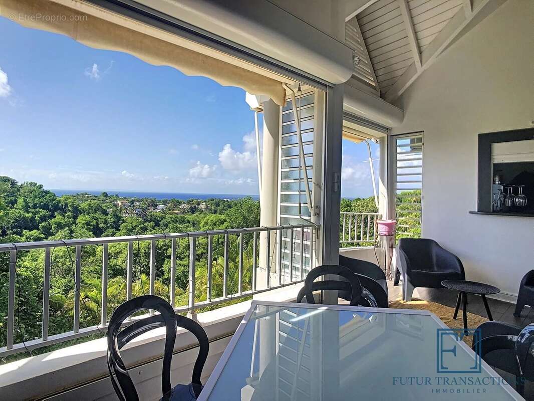 Appartement à LE GOSIER