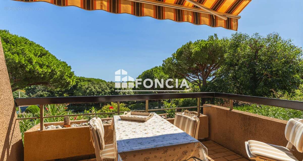 Appartement à LE LAVANDOU