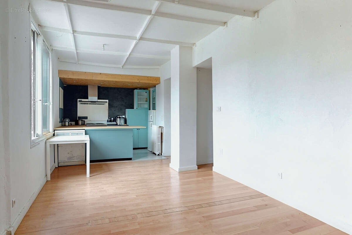 Appartement à MEYRARGUES