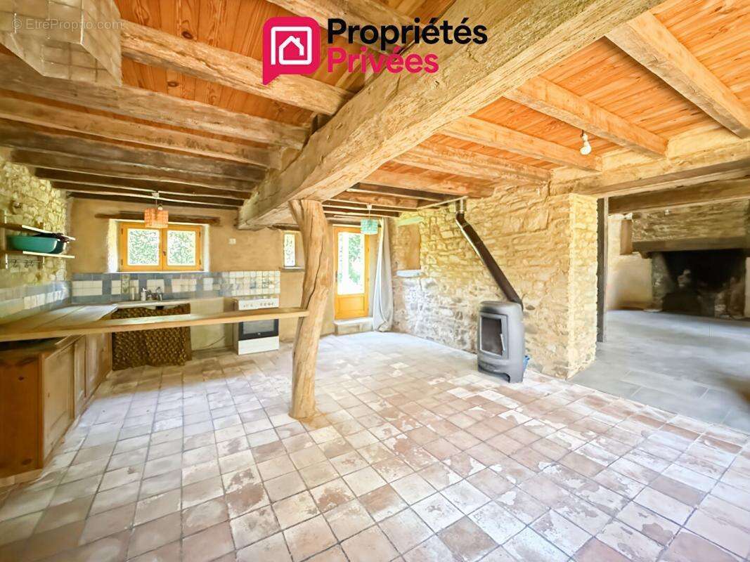 Maison à SAINT-AUBIN-DES-CHATEAUX