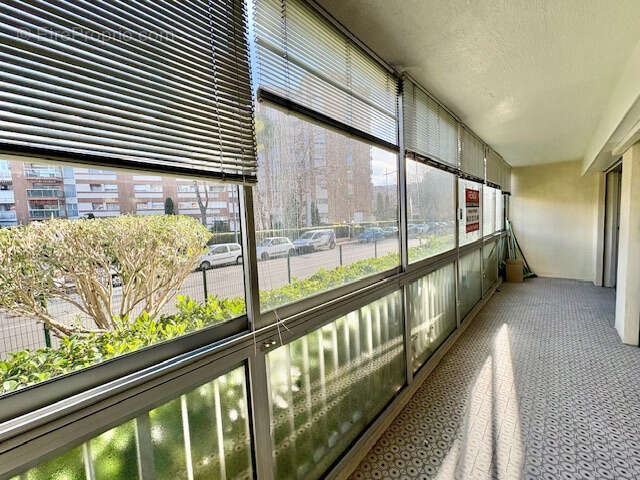 Appartement à MANDELIEU-LA-NAPOULE